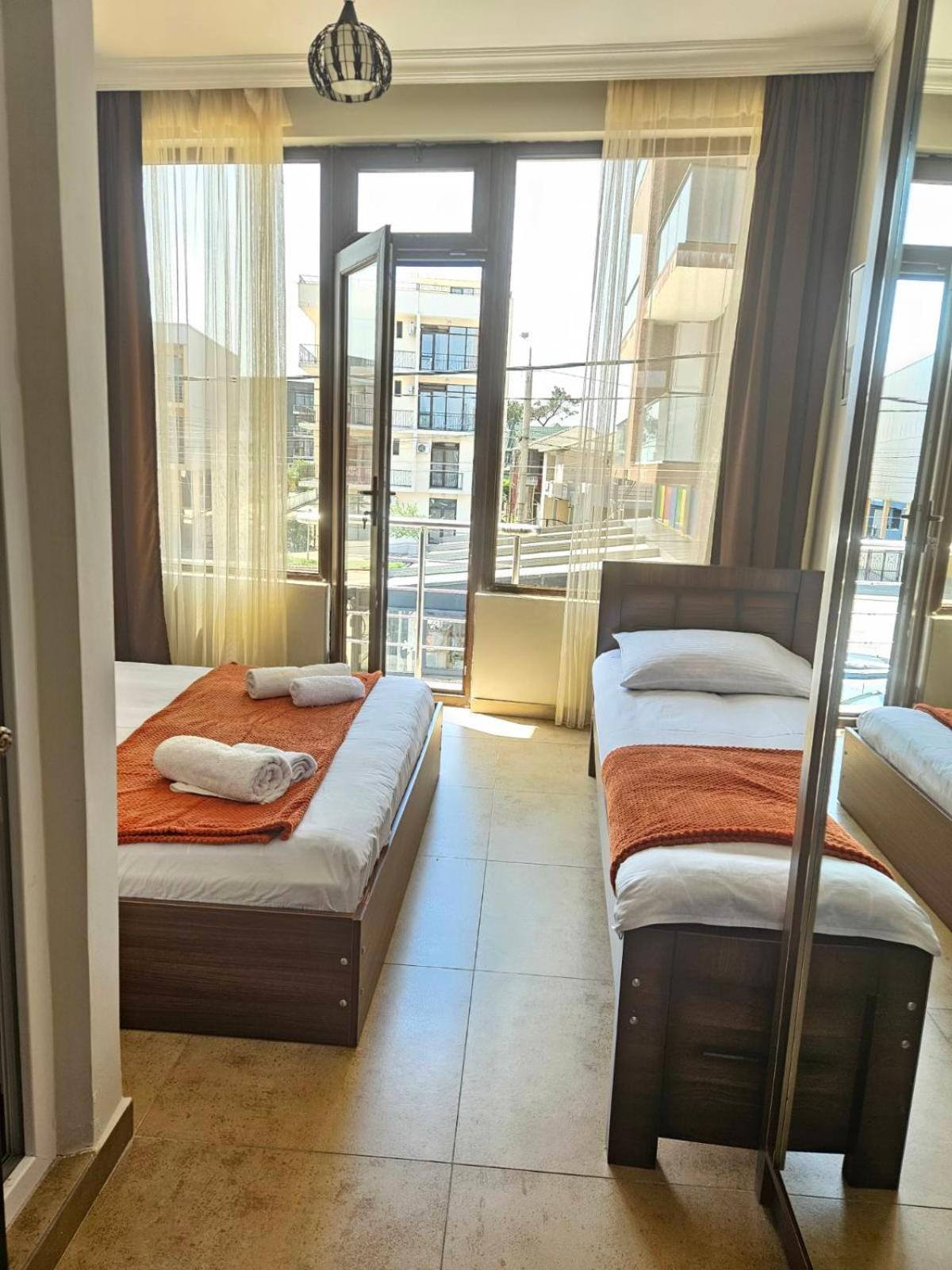 Guest House Gio Kobuleti ภายนอก รูปภาพ